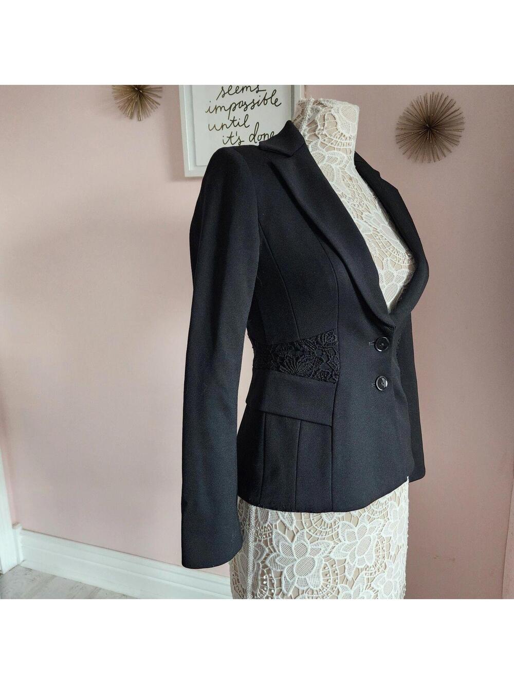 LKNW White House Black Market Blazer jacket heavy black flawless lace 2